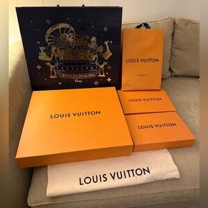 Louis Vuitton Orange and Black Packaging Set & Boxes